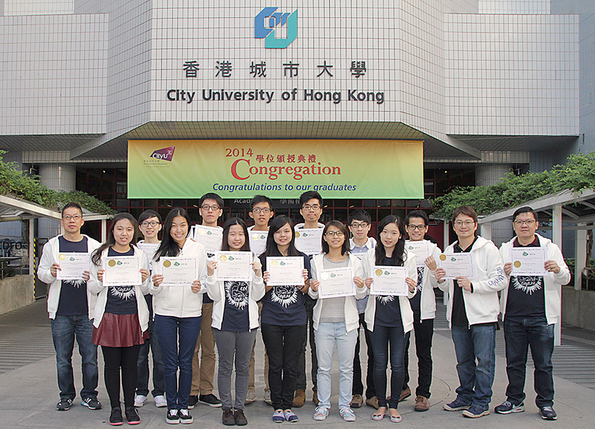 (From left) Dr Richard Kong, Chu Lok Ting (Lyann), Tse Yui Shing (Paul), Choi Hiu Ying (Cas), Chi Kai Kin (Paul), Yeung Sin Yu (Ada), Tse Man Chak (Ronald), Wu Chun Ting (Joanna), Lau Tsz Kit (Ken), Li Lok Yee (Maria), Lo Hiu Fung (Anthony), Lee Cheuk Lam (Cherlin), So Lok Man (Marco), Dr Terrence Lau, Dr David Chiu.