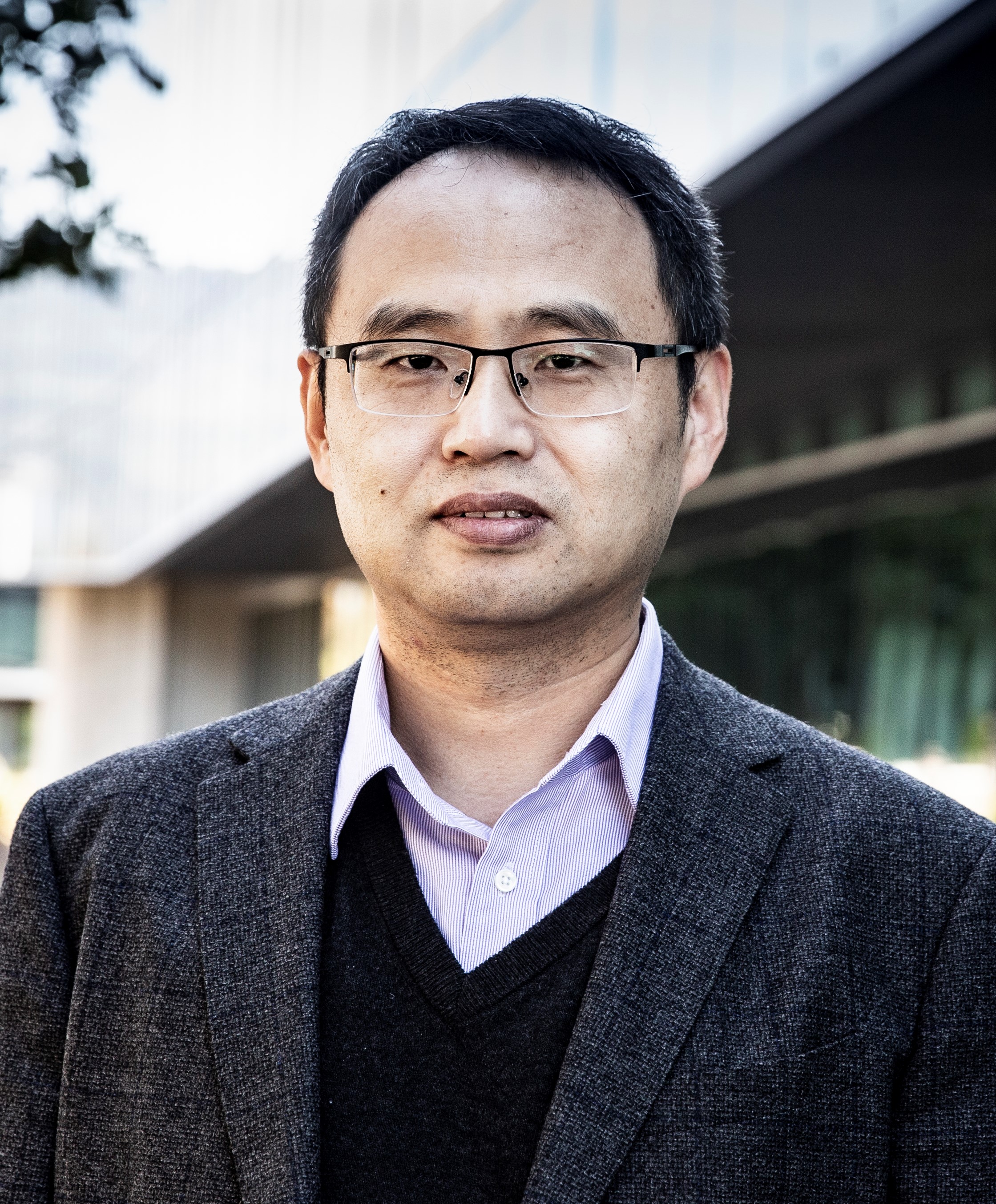 Zhang