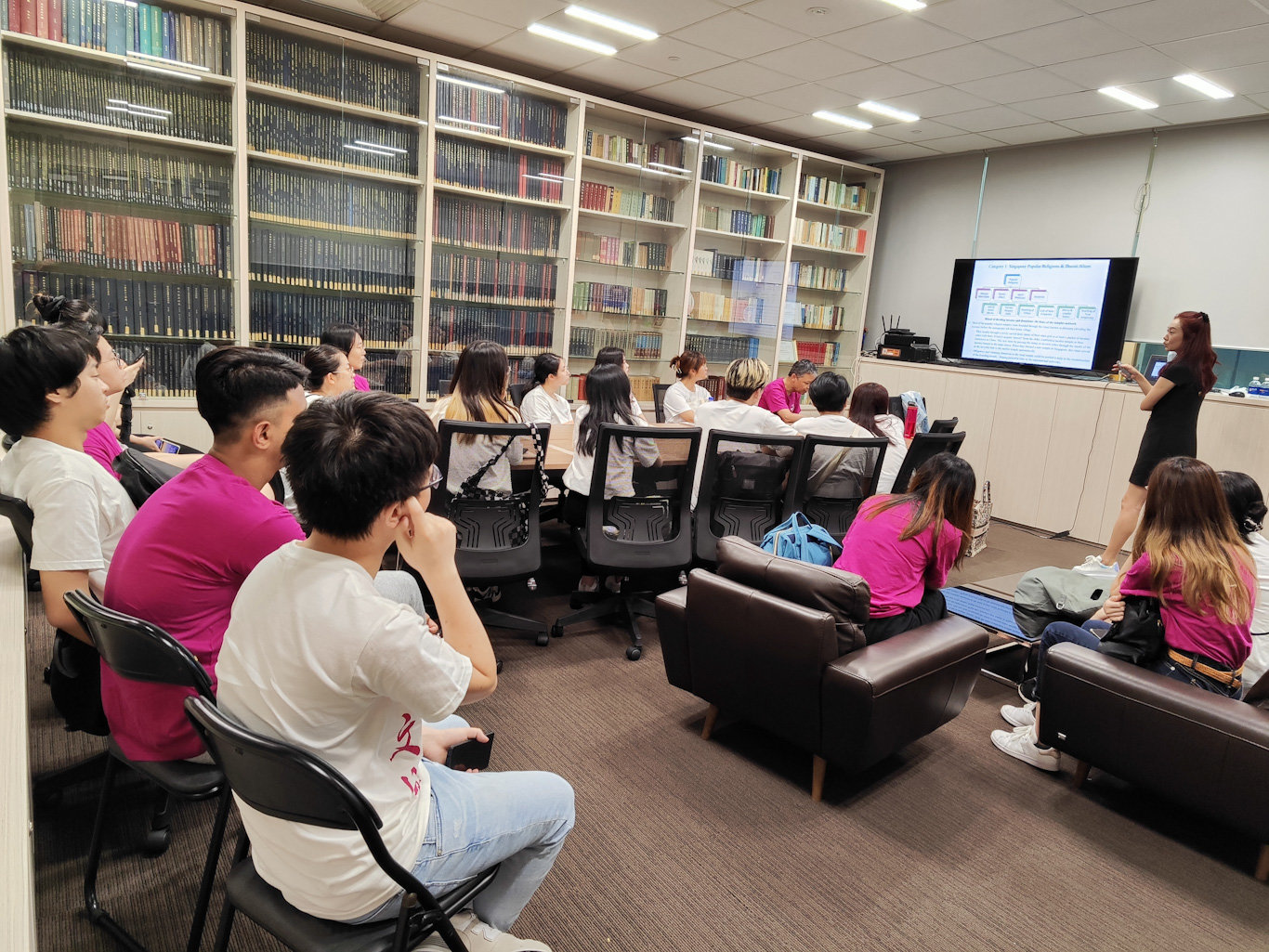 7-Day Cultural Tour to Singapore and Malaysia (10-16 May 2023)