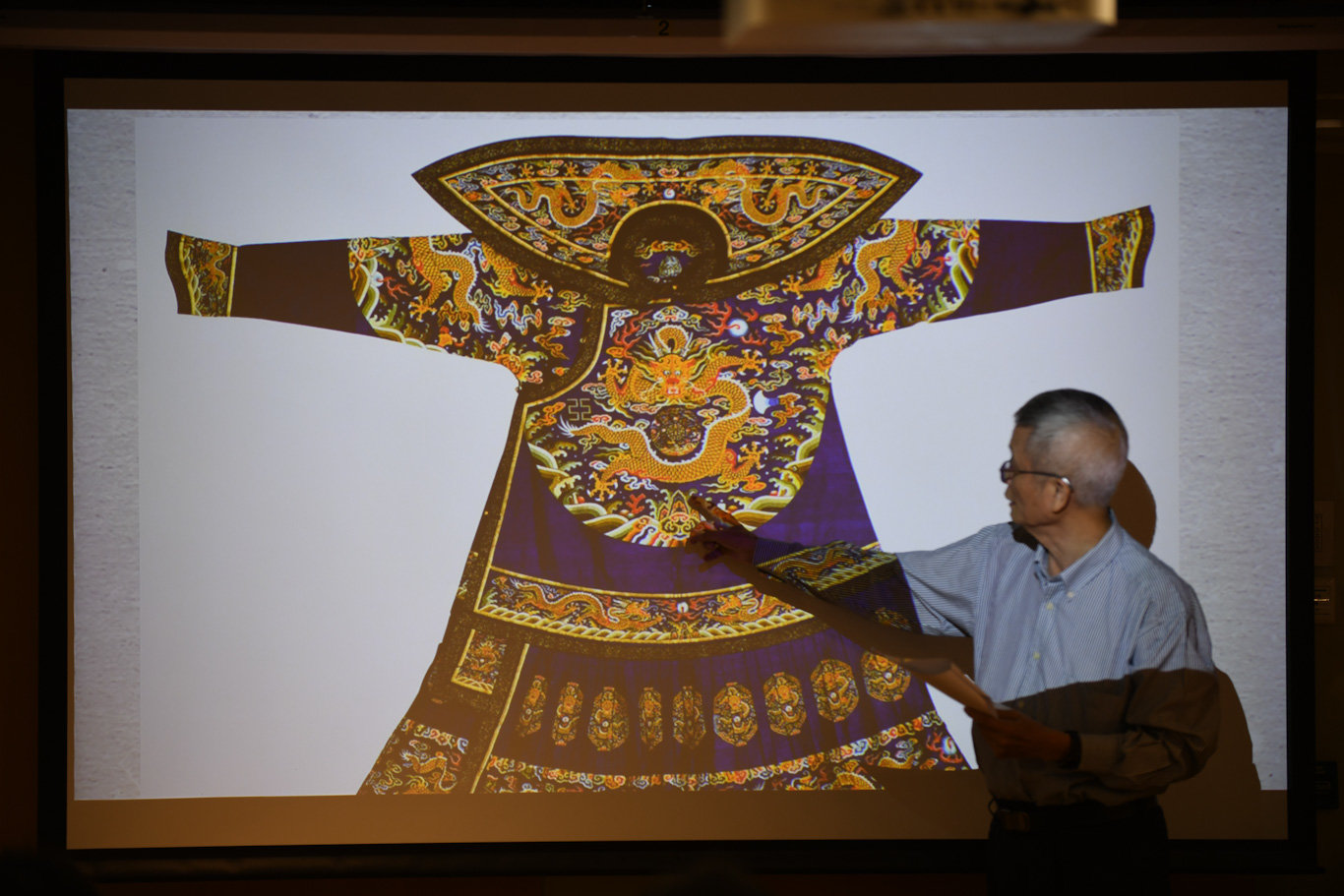 Intangible Cultural Heritage Artist-in-residence Programme 2023: Guang Embroidery Lectures