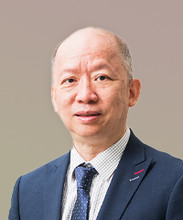 Professor LUK Kwai-man 